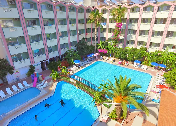 Gazipasa Star アパートホテル