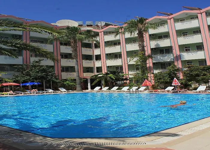 アパートホテル Gazipasa Star 3*