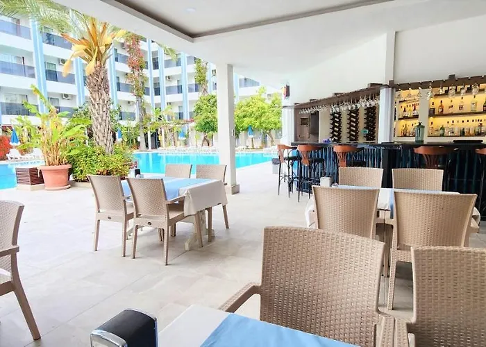 アパートホテル Gazipasa Star 3*