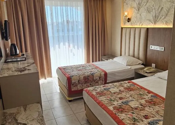 アパートホテル Gazipasa Star 3*