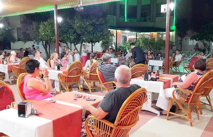 Gazipasa Star מלון דירות